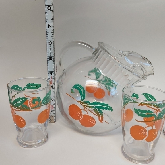 Vintage* Medium Glass Juice Pitcher & 3 Juice Glasses - Picture 8 of 8